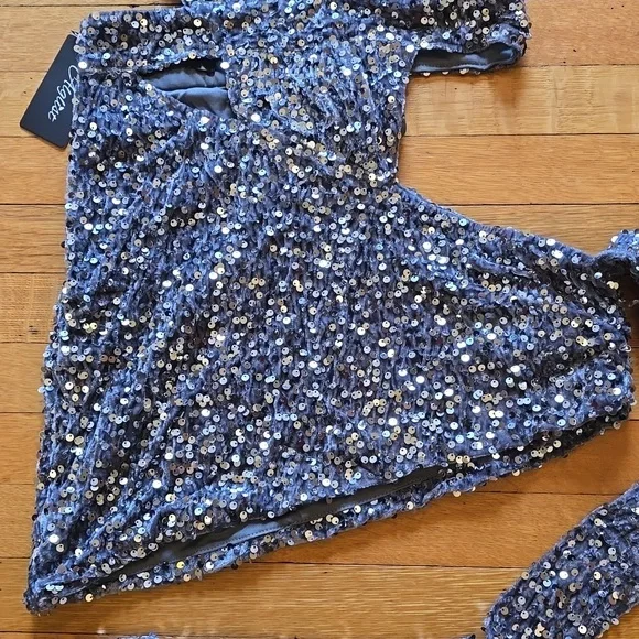 NWT, Alglist, Sequin, Cut-Out, Halter, Mini Dress, Silver, Women's S - Picture 12 of 16